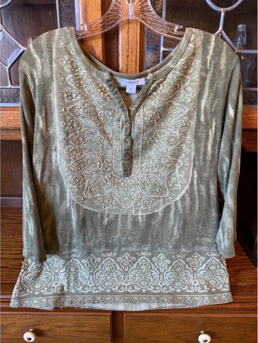 Y2K Dressbarn Woman Sage Green Beaded Sequin Boho Henley Top Size 1X